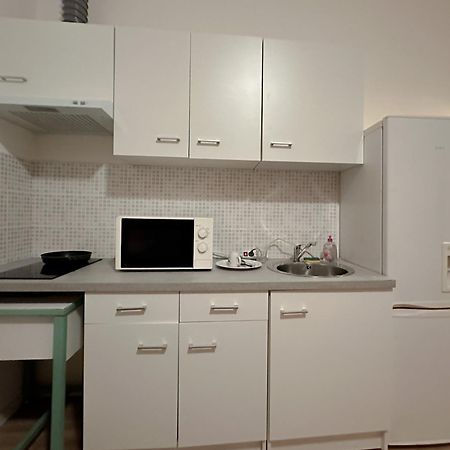 Charmant Studio Avec Balcon Perpignan Zewnętrze zdjęcie