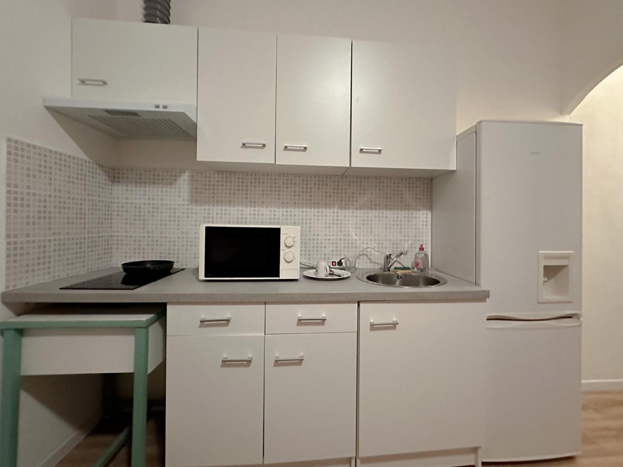 Charmant Studio Avec Balcon Perpignan Zewnętrze zdjęcie