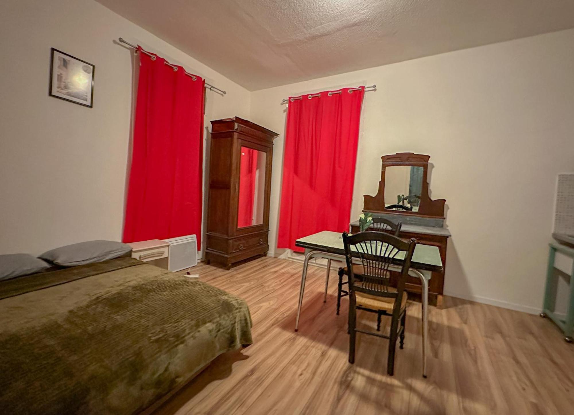Charmant Studio Avec Balcon Perpignan Zewnętrze zdjęcie